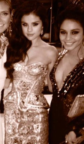 TSelena Gomez, Vanessa Hudgens TSelena Gomez, Vanessa Hudgens